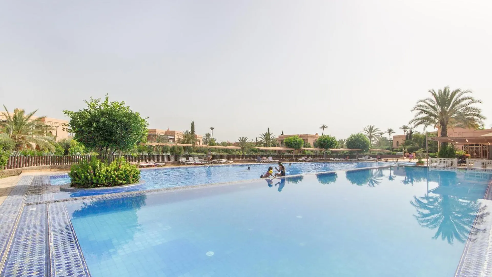 شقة Serenity In A Palm Grove Garden مراكش